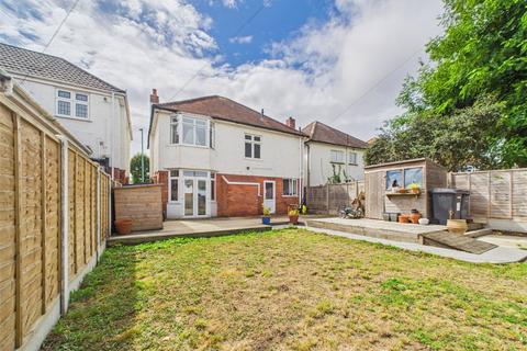 3 bedroom detached house for sale, Tuckton Road, Tuckton, Bournemouth, Dorset, BH6