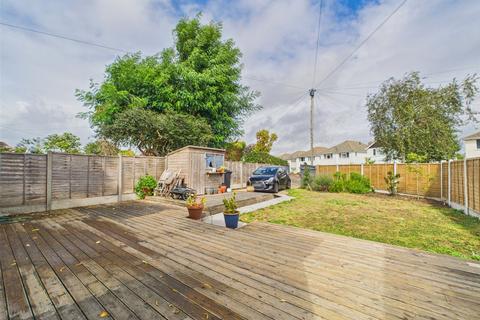 3 bedroom detached house for sale, Tuckton Road, Tuckton, Bournemouth, Dorset, BH6