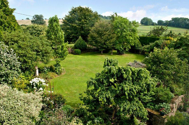Private Gardens