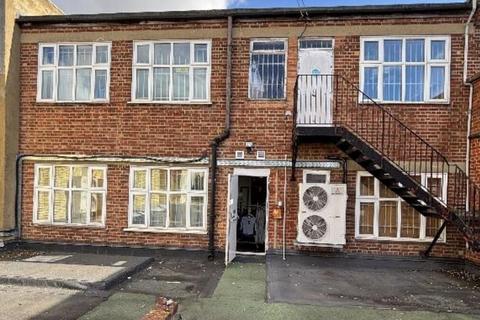 Retail property (high street) to rent, 41-43 Westgate St Ipswich IP1 3DX