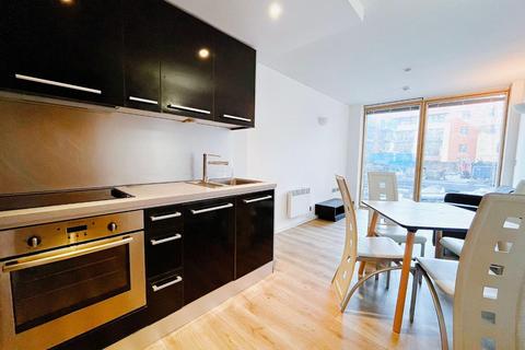 2 bedroom flat to rent, Wellington Quarter, West Point, Leeds