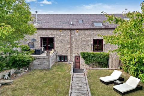5 bedroom barn conversion for sale, Bulleigh Barton Court, Ipplepen, TQ12