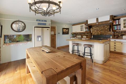 5 bedroom barn conversion for sale, Bulleigh Barton Court, Ipplepen, TQ12