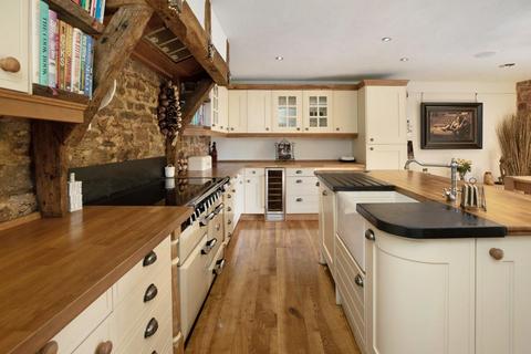 5 bedroom barn conversion for sale, Bulleigh Barton Court, Ipplepen, TQ12