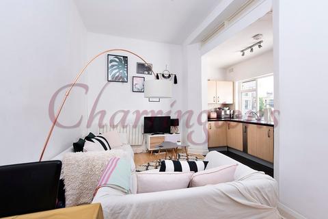 2 bedroom flat to rent, TWO BEDROOM FLAT TO LET CLIFF ROAD CAMDEN NW1