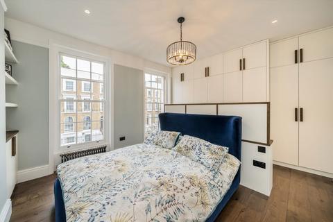3 bedroom flat for sale, New North Road, London N1