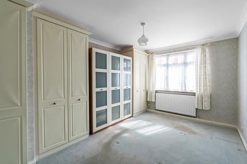 111 Oregon Square, Orpington, BR6 8BE