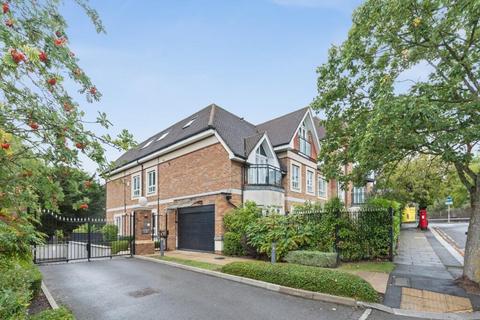 undefined, Compass Close, Edgware
