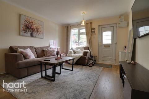 undefined, Pettingrew Close, Walnut Tree