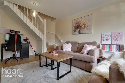 undefined, Pettingrew Close, Walnut Tree