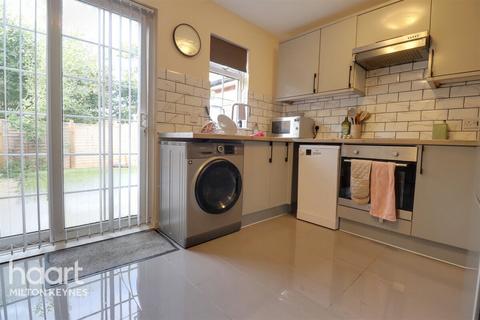 undefined, Pettingrew Close, Walnut Tree