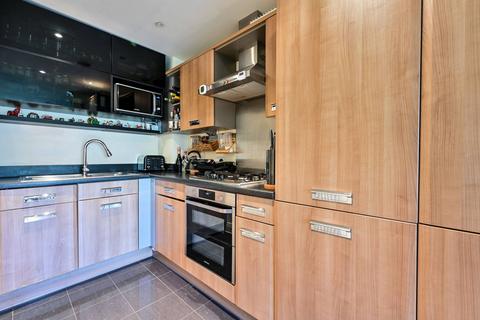 1 bedroom flat for sale, Kingfield Road, Old Woking, Woking, GU22