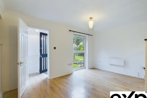 1 bedroom apartment for sale, Richmond Road, Romford RM1