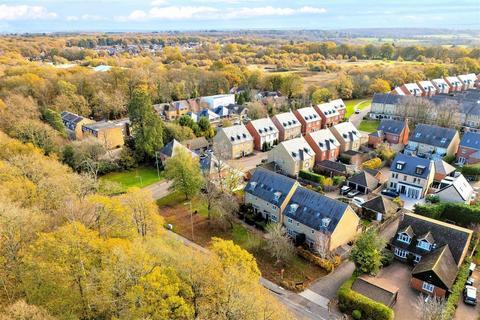 4 bedroom semi-detached house for sale, Kings Wood Park, Epping