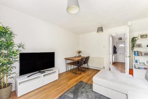 undefined, Dukes Close, Petersfield, Hampshire