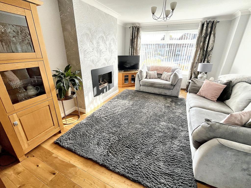 Lounge Dining Room