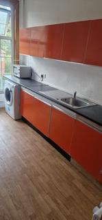 1 bedroom house to rent, Room 2, 34 Cliff Road