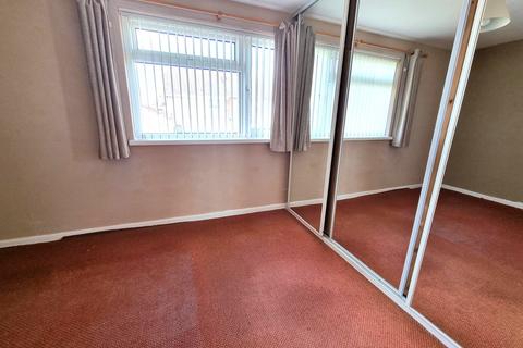 2 bedroom semi-detached house for sale, Murlande Way, Rhoose, CF62