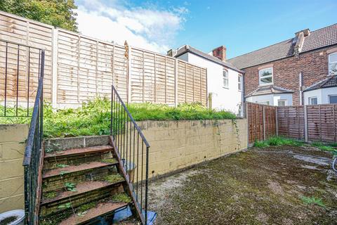 3 bedroom flat for sale, Linton Road, Hastings