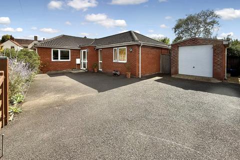 3 bedroom detached bungalow for sale, Eden Vale Road, Westbury