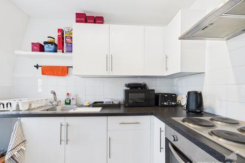 undefined, Bickleys Court, Richmond Avenue