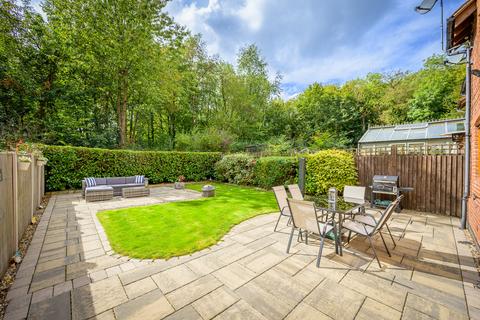 73 The Nabb, Telford, TF2 9BT