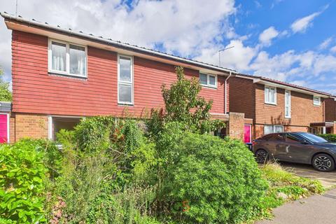 4 bedroom detached house for sale, The Paddock, Hatfield, AL10