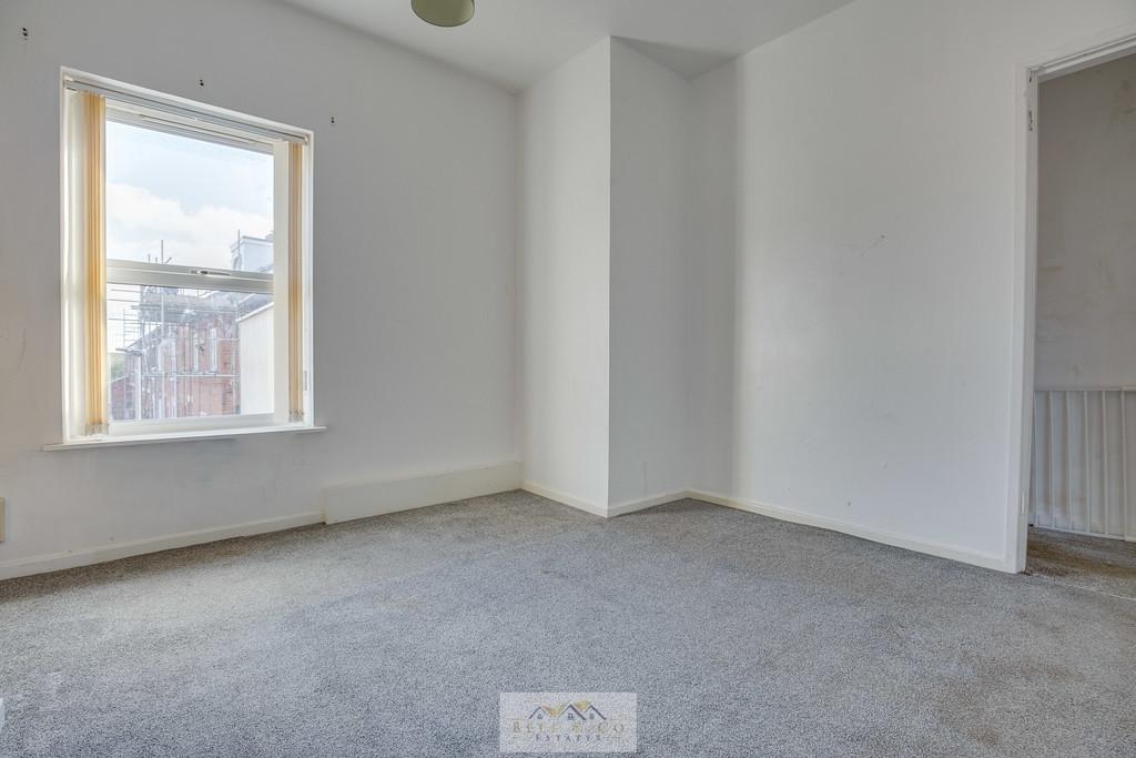Bedroom 2.2