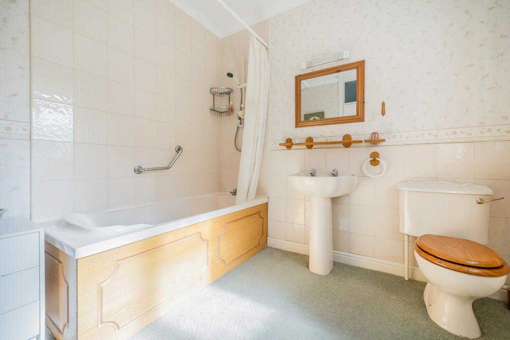 Bedroom One En-suite