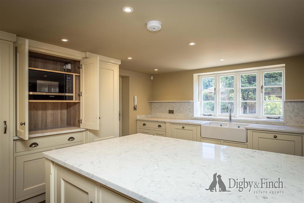Breakfast Kitchen