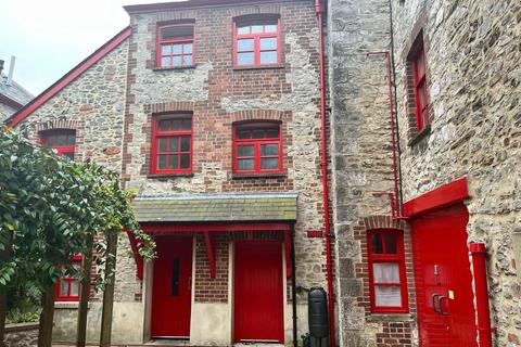 Looe Street, Plymouth PL4
