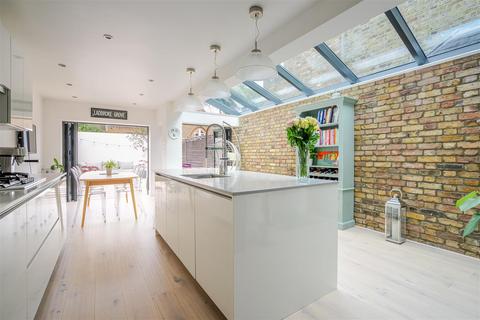 4 bedroom terraced house for sale, Albany Road, Windsor