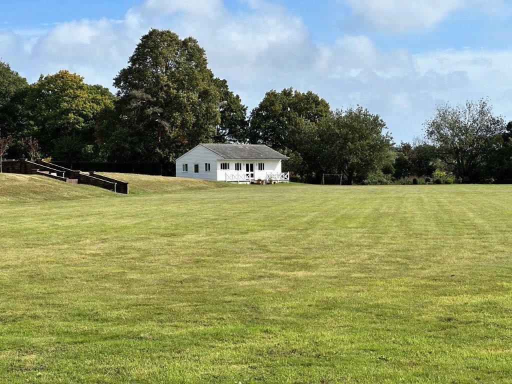 Communal Grounds