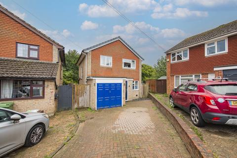 undefined, Scarletts Close, Uckfield