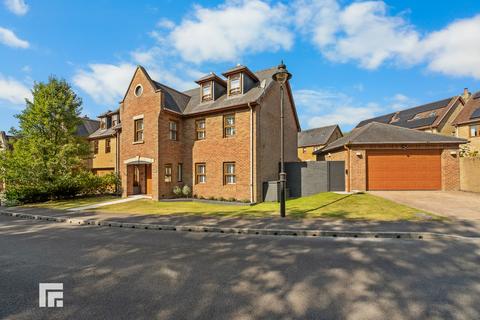 5 bedroom detached house for sale, Coed Y Wenallt, Rhiwbina, Cardiff