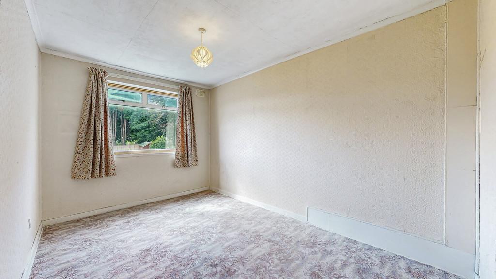 31-print-129 Churchill Drive 27