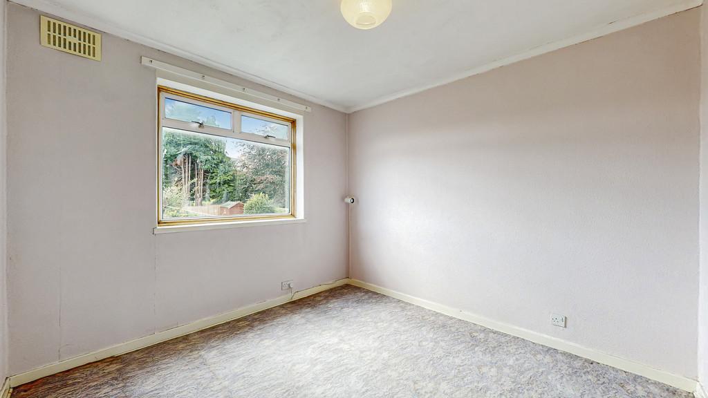 29-print-129 Churchill Drive 30