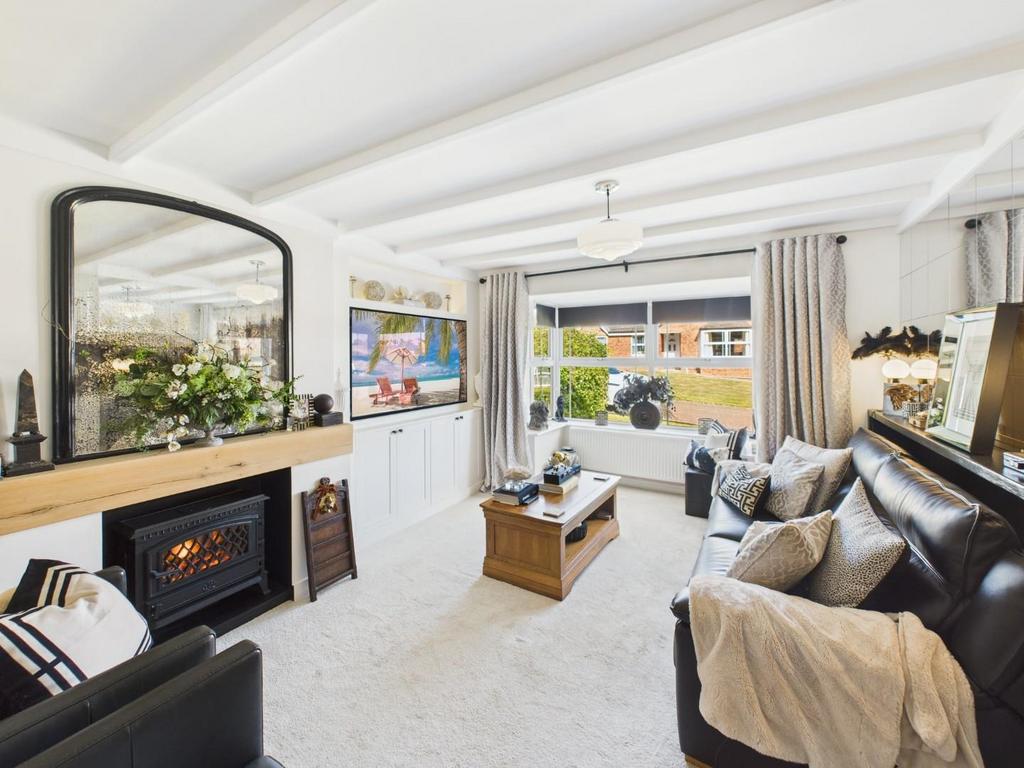 CAM04169 G0-PR0139-STILL039.jpg