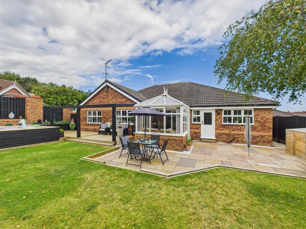 CAM04169 G0-PR0139-STILL049.jpg