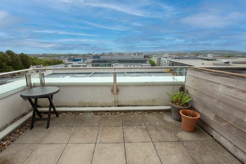 2 bedroom apartment for sale, Deanery Road, Bristol BS1