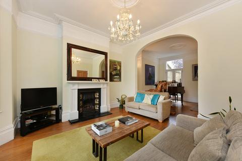 22 Meynell Crescent, London, E9 7AS