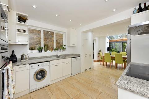 22 Meynell Crescent, London, E9 7AS