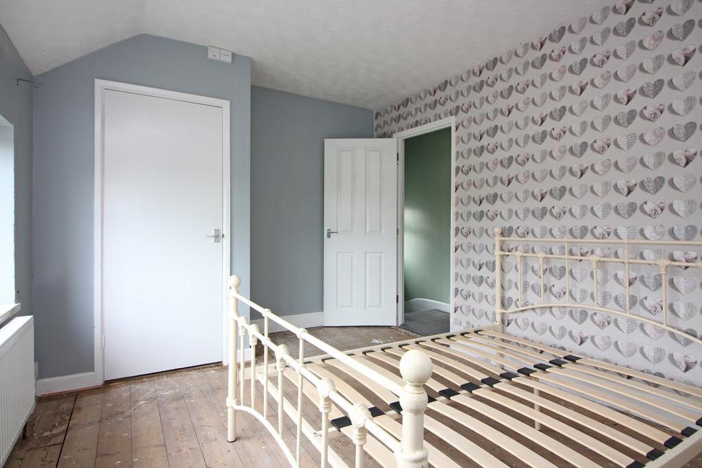 Bed1b