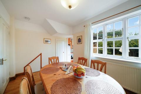 undefined, Asmuns Place, Hampstead Garden Suburb, NW11