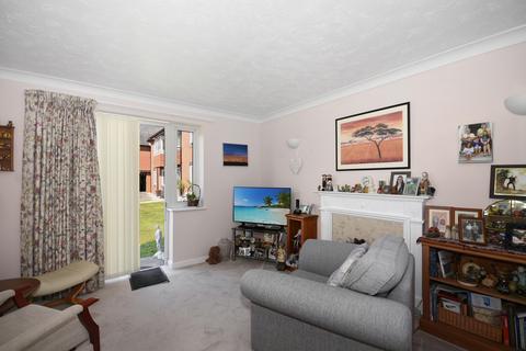 1 bedroom apartment for sale, Central Tenterden, Kent TN30