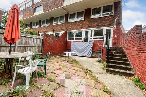 undefined, Tayport Close, Islington, N1