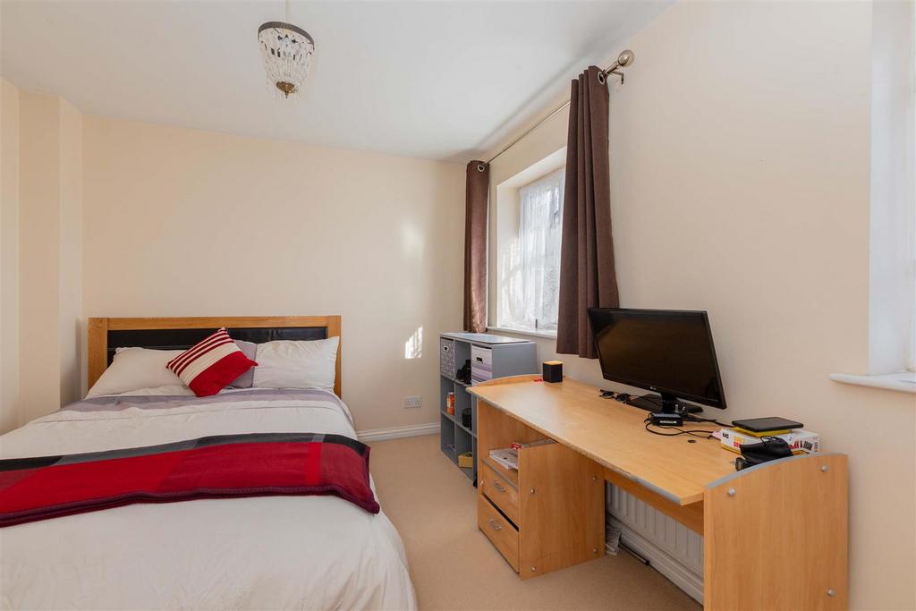 20 Earls Road-13.jpg