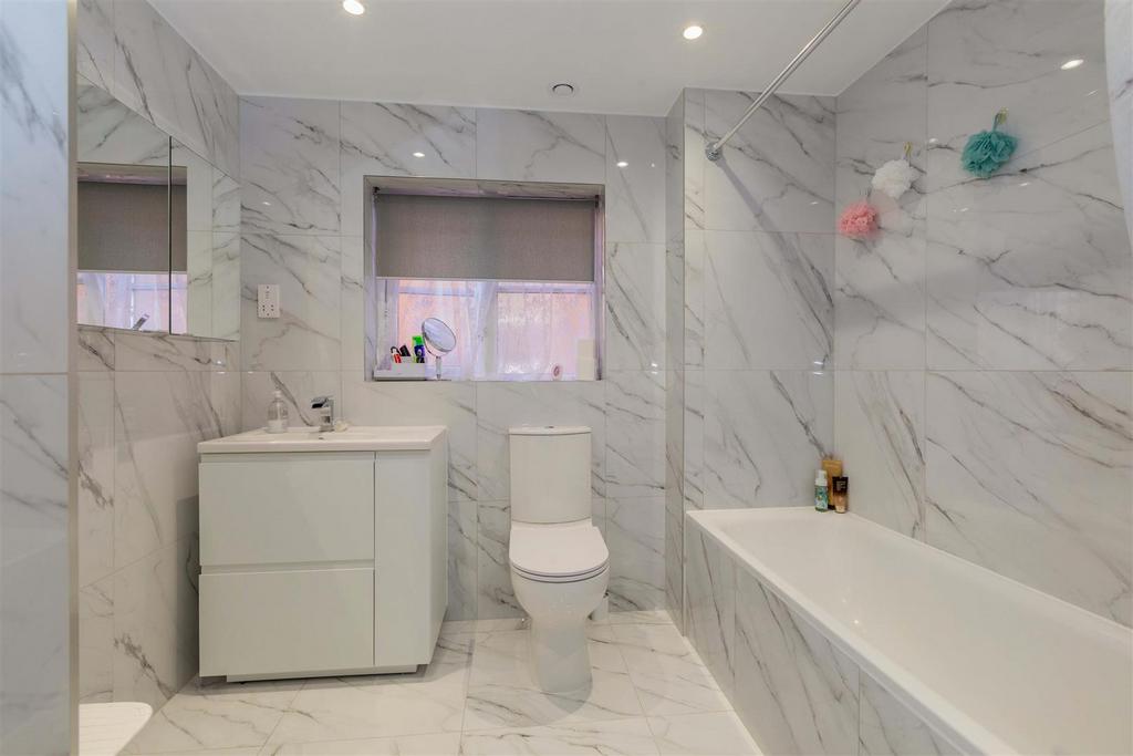 20 Earls Road-15.jpg