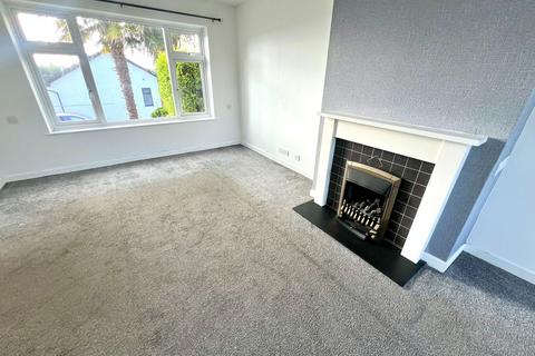 1 Daniels Close, St Austell, PL25 3HF
