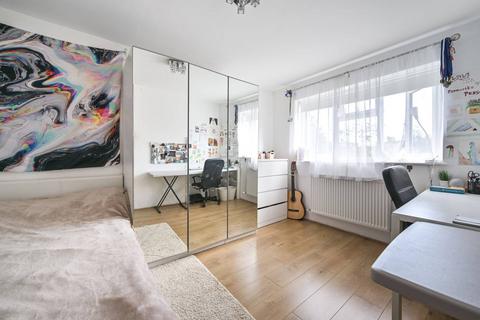 undefined, Moorlands Avenue, Mill Hill, London, NW7